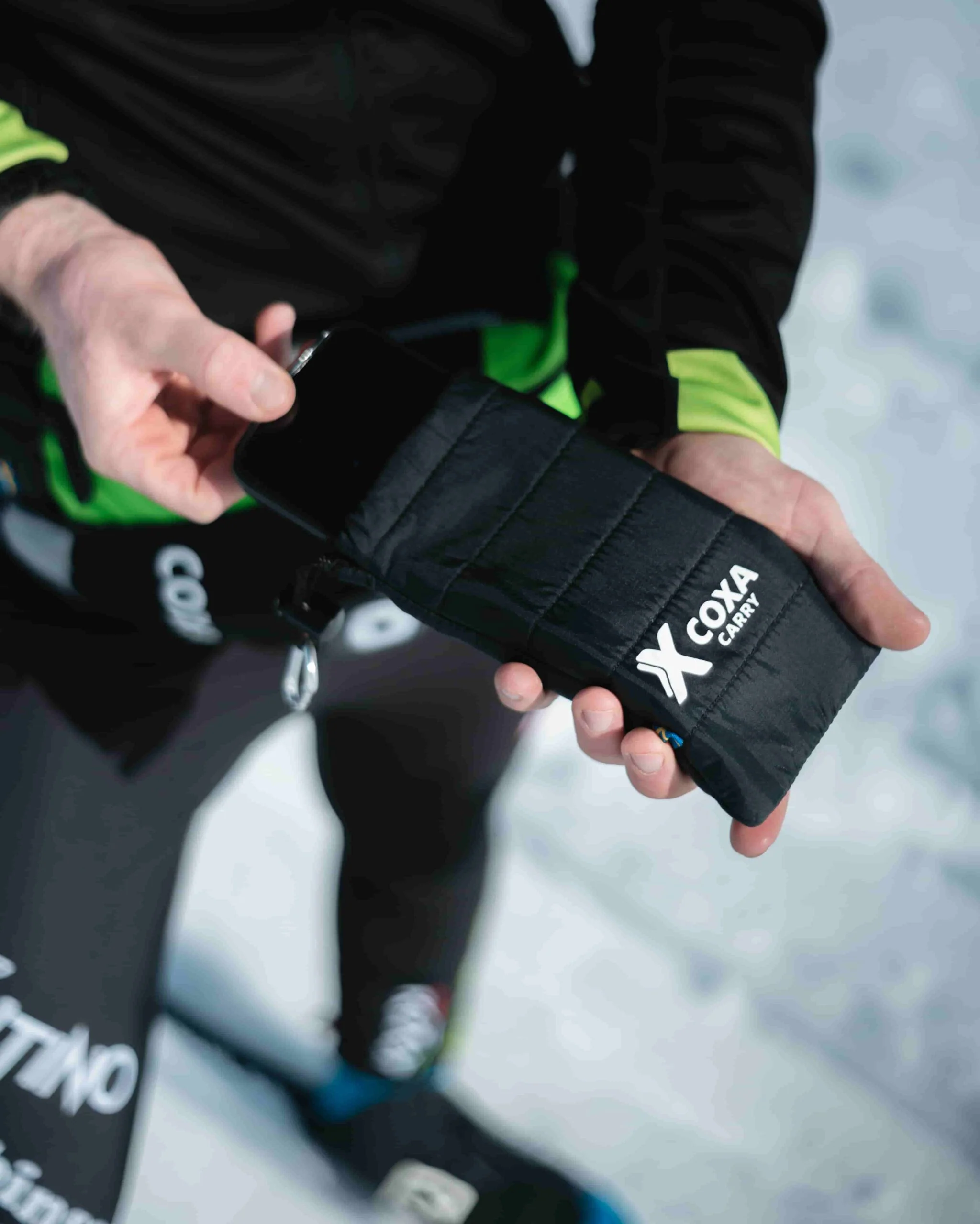 Coxa Carry Thermo Phone Case - Image 6