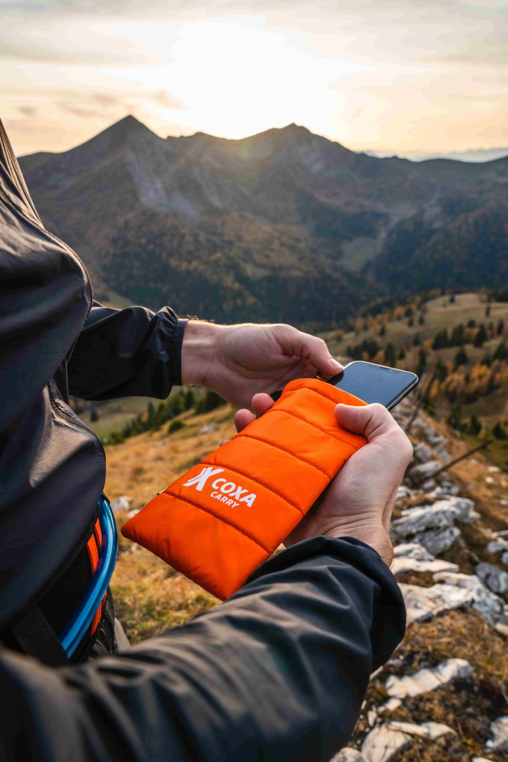 Coxa Carry Thermo Phone Case - Image 8